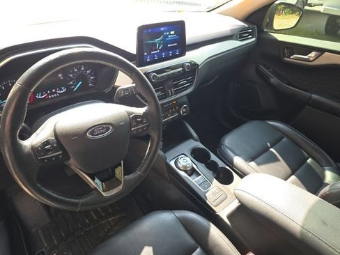 Used 2020 Ford Escape SEL FWD image 8