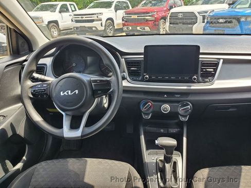 Used 2022 Kia Rio LX image 17