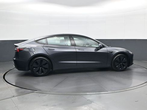 Used 2025 Tesla Model 3 Long Range image 4