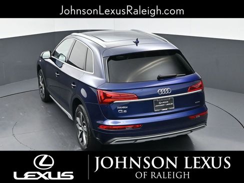 Used 2021 Audi Q5 2.0T Premium w/ Convenience Package AWD/4WD image 28