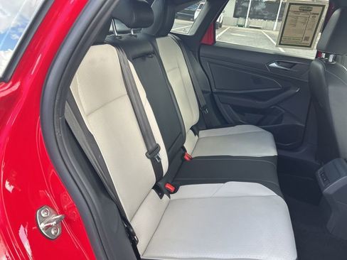 Used 2021 Volkswagen Jetta R-Line w/ R-Line Cold Weather Package image 28