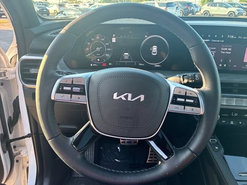 Used 2025 Kia Telluride SX X-Line AWD/4WD image 12