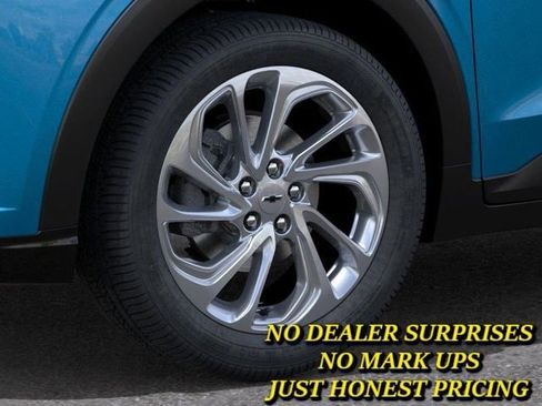 New 2027 Chevrolet Bolt LT w/ Comfort Package image 9