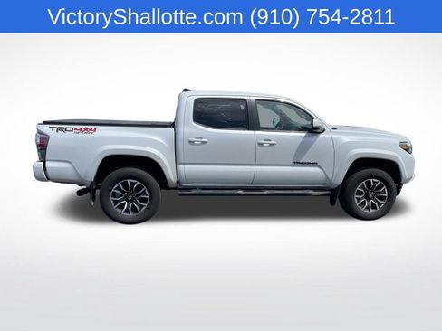 Used 2023 Toyota Tacoma TRD Sport w/ Black Out Package (TMS) AWD/4WD image 9