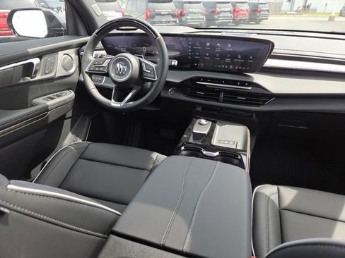 New 2026 Buick Enclave Avenir w/ Super Cruise Package FWD image 31