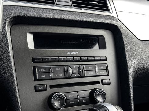 Used 2013 Ford Mustang Premium RWD image 20