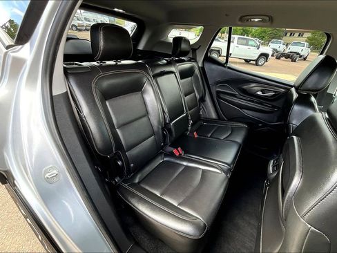 Used 2020 GMC Terrain SLT image 29