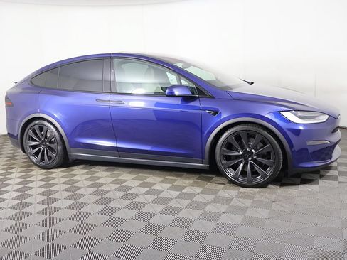 Used 2023 Tesla Model X AWD/4WD image 16
