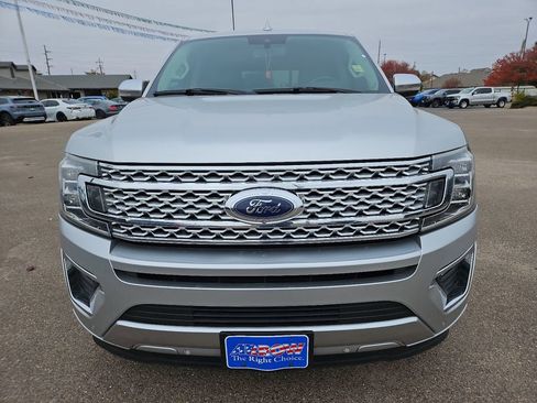 Used 2019 Ford Expedition Max Platinum image 3