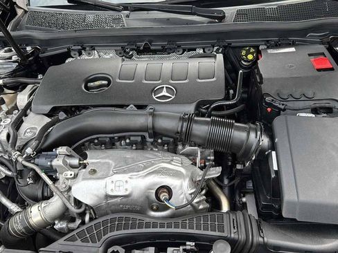 Used 2022 Mercedes-Benz A 220 4MATIC w/ Premium Package Lite image 33