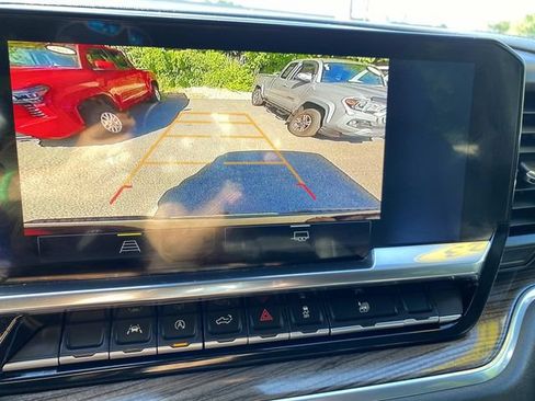 Used 2023 Chevrolet Silverado 1500 LT w/ Protection Package AWD/4WD image 11