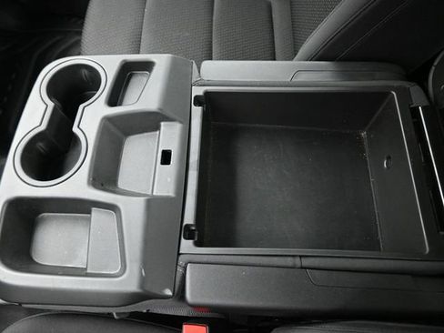 Used 2025 Chevrolet Silverado 1500 W/T image 24