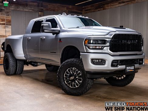 Used 2024 RAM 3500 Laramie w/ Night Edition AWD/4WD image 1