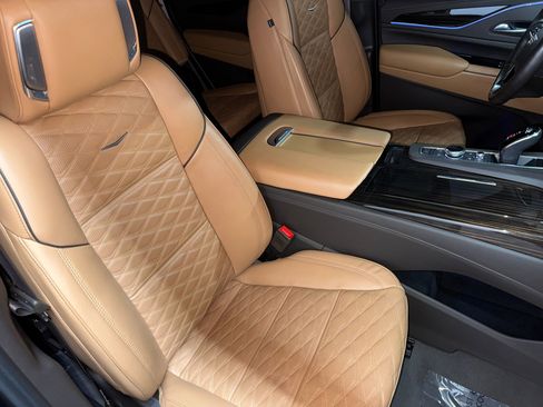 Certified 2022 Cadillac Escalade Premium Luxury w/ Performance Package image 55