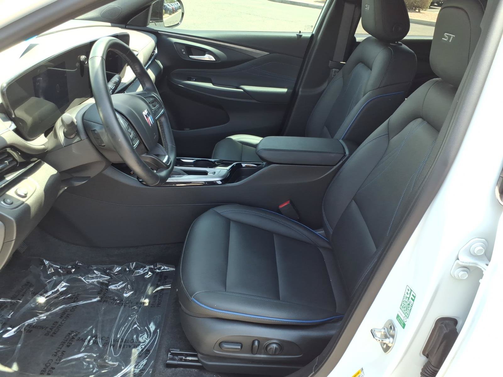 Used 2024 Buick Envista Sport Touring w/ Convenience I Package FWD image 20
