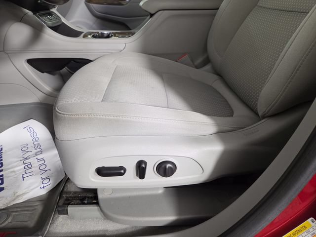 Used 2020 GMC Acadia SLE w/ Driver Convenience Package FWD image 32