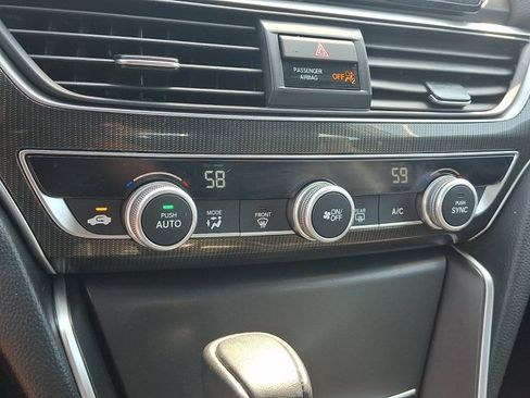 Used 2022 Honda Accord Sport image 15
