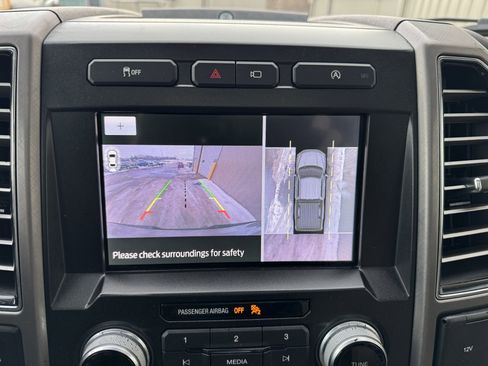 Used 2020 Ford F150 Limited w/ Trailer Tow Package image 17