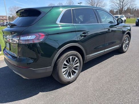 Used 2021 Lincoln Nautilus Reserve AWD/4WD image 4