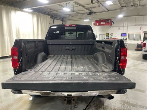 Used 2016 Chevrolet Silverado 2500 LTZ w/ Z71 Package, Off-Road image 23