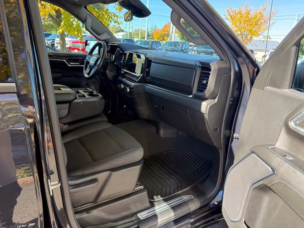 Used 2023 GMC Sierra 1500 Elevation AWD/4WD image 15