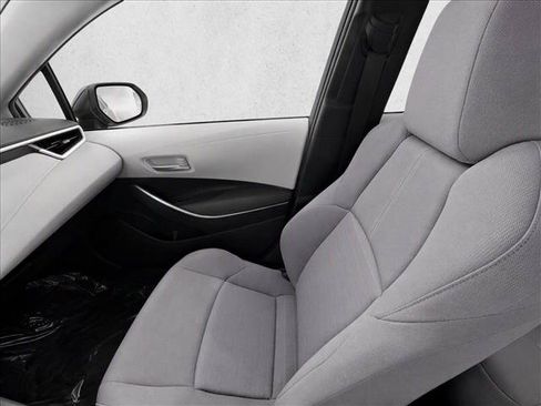 Used 2025 Toyota Corolla SE FWD image 24
