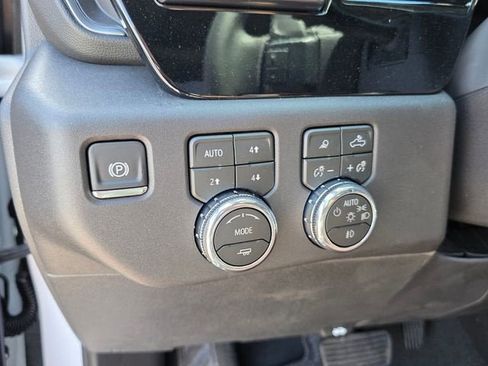 New 2026 GMC Sierra 1500 SLT w/ SLT Premium Plus Package AWD/4WD image 25