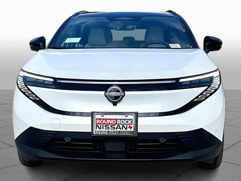 New 2026 Nissan Leaf Platinum+ w/ Cargo Package (Platinum+) image 3
