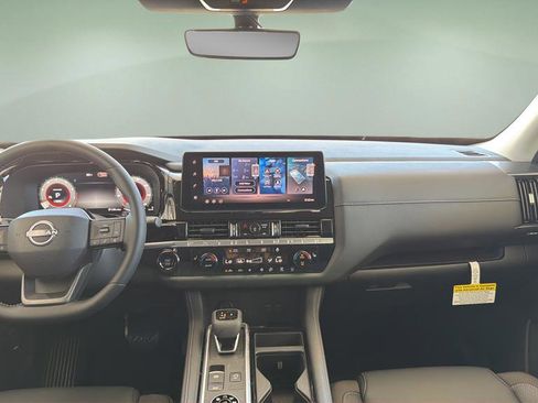 New 2026 Nissan Pathfinder SL AWD/4WD image 7
