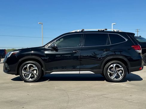 Used 2022 Subaru Forester Touring w/ Popular Package #2 image 6