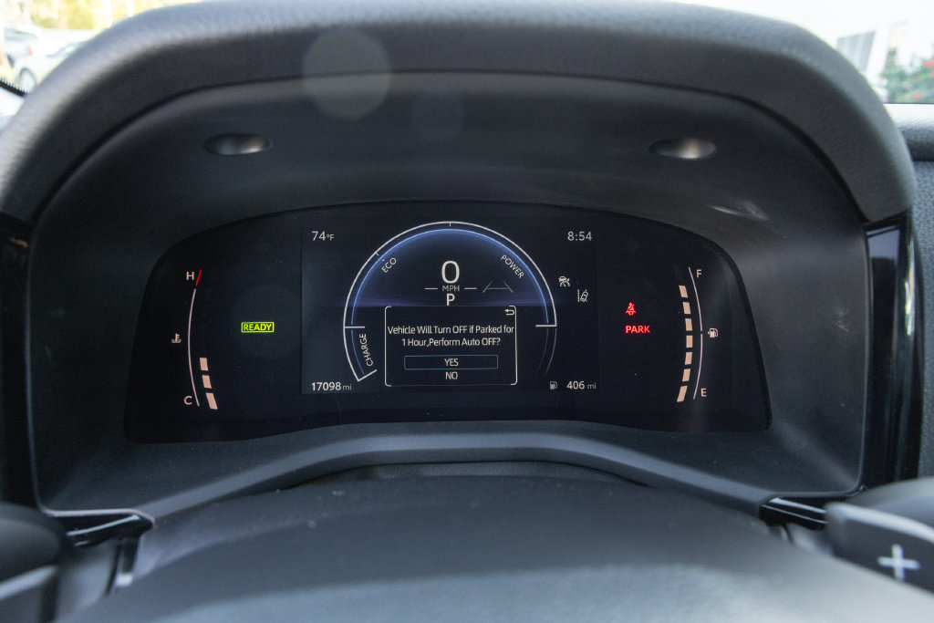 Certified 2025 Toyota Camry SE FWD image 15
