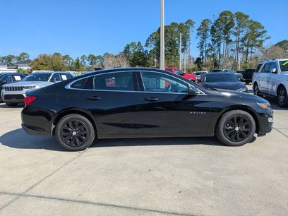 Used 2025 Chevrolet Malibu LT