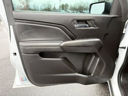 Used 2023 Chevrolet Colorado LT image 10