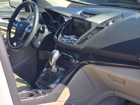 Used 2014 Ford Escape Titanium image 7