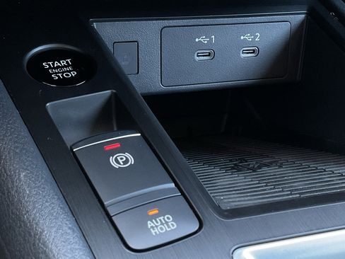 New 2026 Nissan Kicks SV image 33