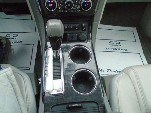 Used 2017 Buick Enclave Premium w/ Experience Buick Package image 13