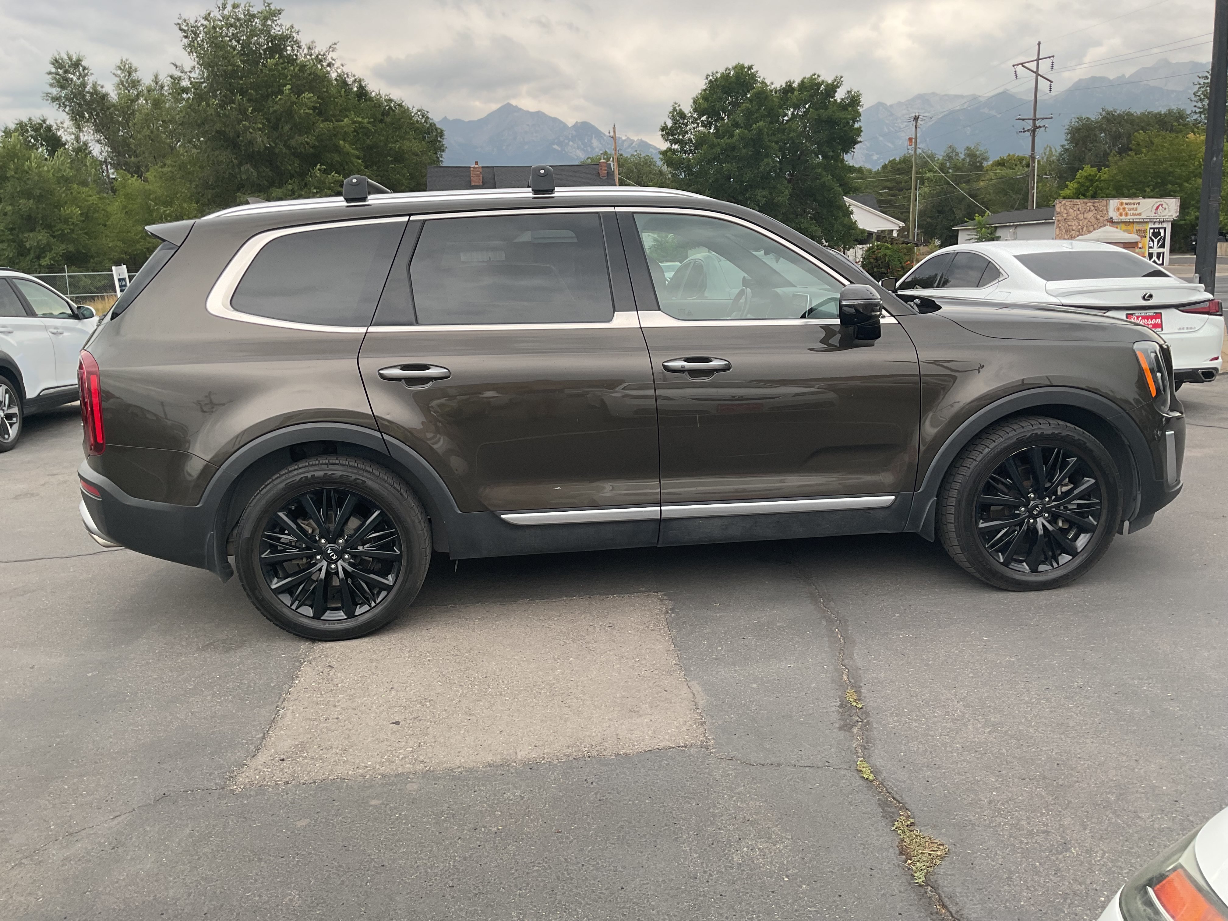 Used 2020 Kia Telluride SX w/ SX Prestige Package AWD/4WD image 5