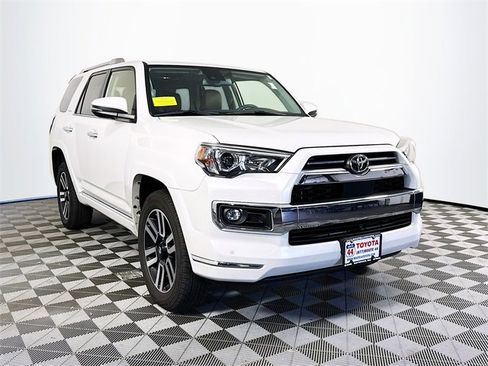 Used 2024 Toyota 4Runner Limited image 8