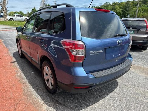Used 2015 Subaru Forester 2.5i Premium w/ All-Weather Package AWD/4WD image 6