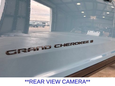 Used 2026 Jeep Grand Cherokee Limited w/ Limited Altitude Package AWD/4WD image 10