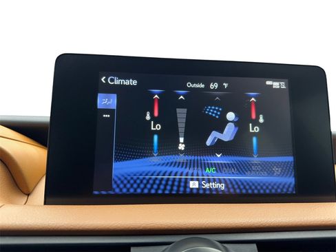 Used 2024 Lexus IS 350 F Sport image 32