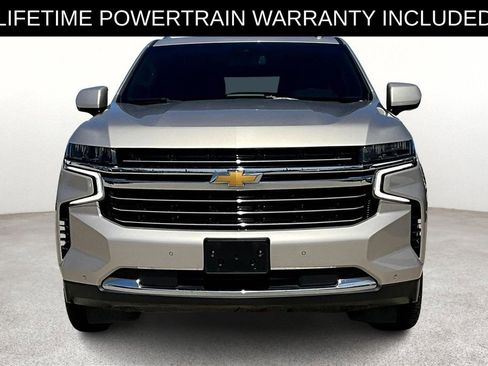 Used 2023 Chevrolet Suburban LT AWD/4WD image 5