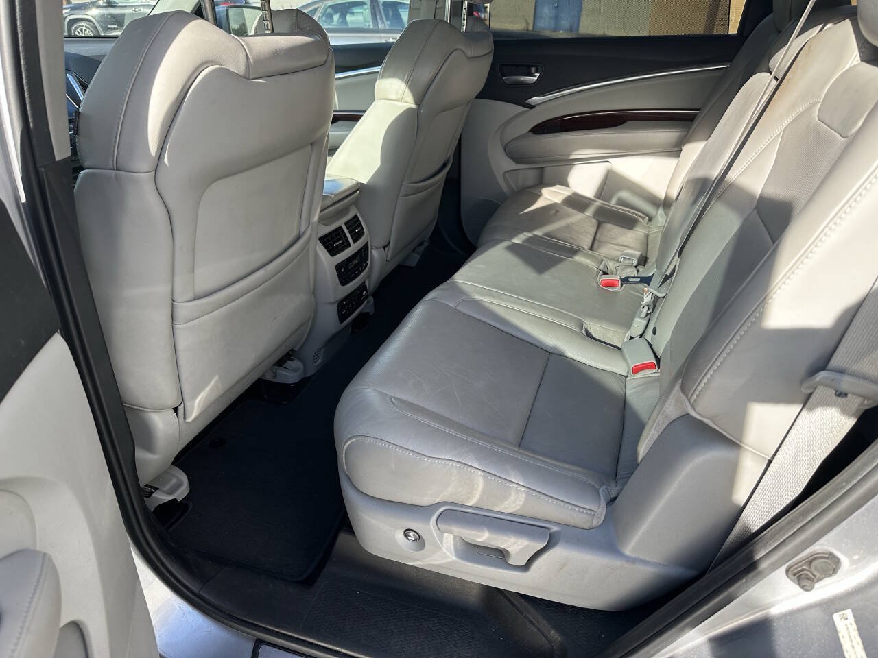 Used 2016 Acura MDX w/ Advance Package AWD/4WD image 9