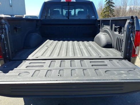 Used 2018 Ford F150 Lariat w/ Equipment Group 501A Mid AWD/4WD image 10