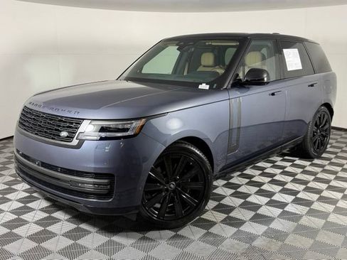 Used 2025 Land Rover Range Rover SE AWD/4WD image 1