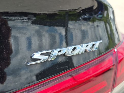 Certified 2023 Honda Civic Sport image 30