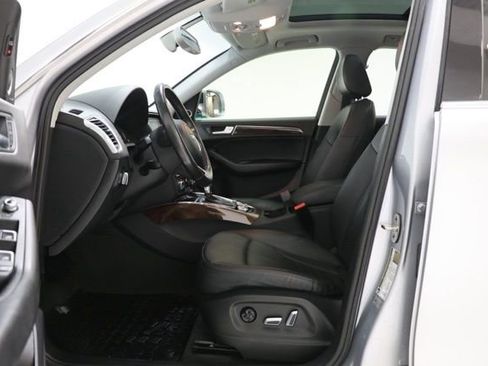 Used 2016 Audi Q5 3.0T Premium Plus w/ Technology Package AWD/4WD image 18