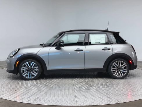 New 2026 MINI Cooper S image 5