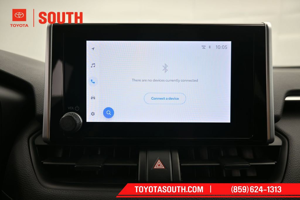 Used 2024 Toyota RAV4 LE FWD image 15