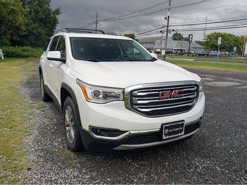 Used 2017 GMC Acadia SLE w/ Driver Alert Package I AWD/4WD image 3